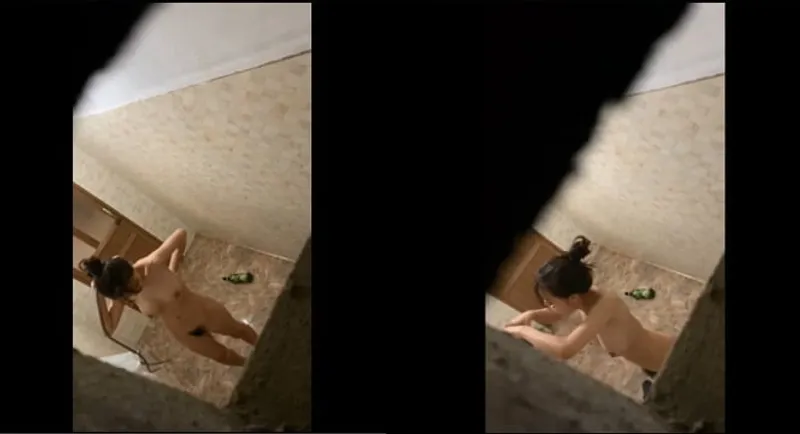 Quay lén nữ học sinh vú to tắm